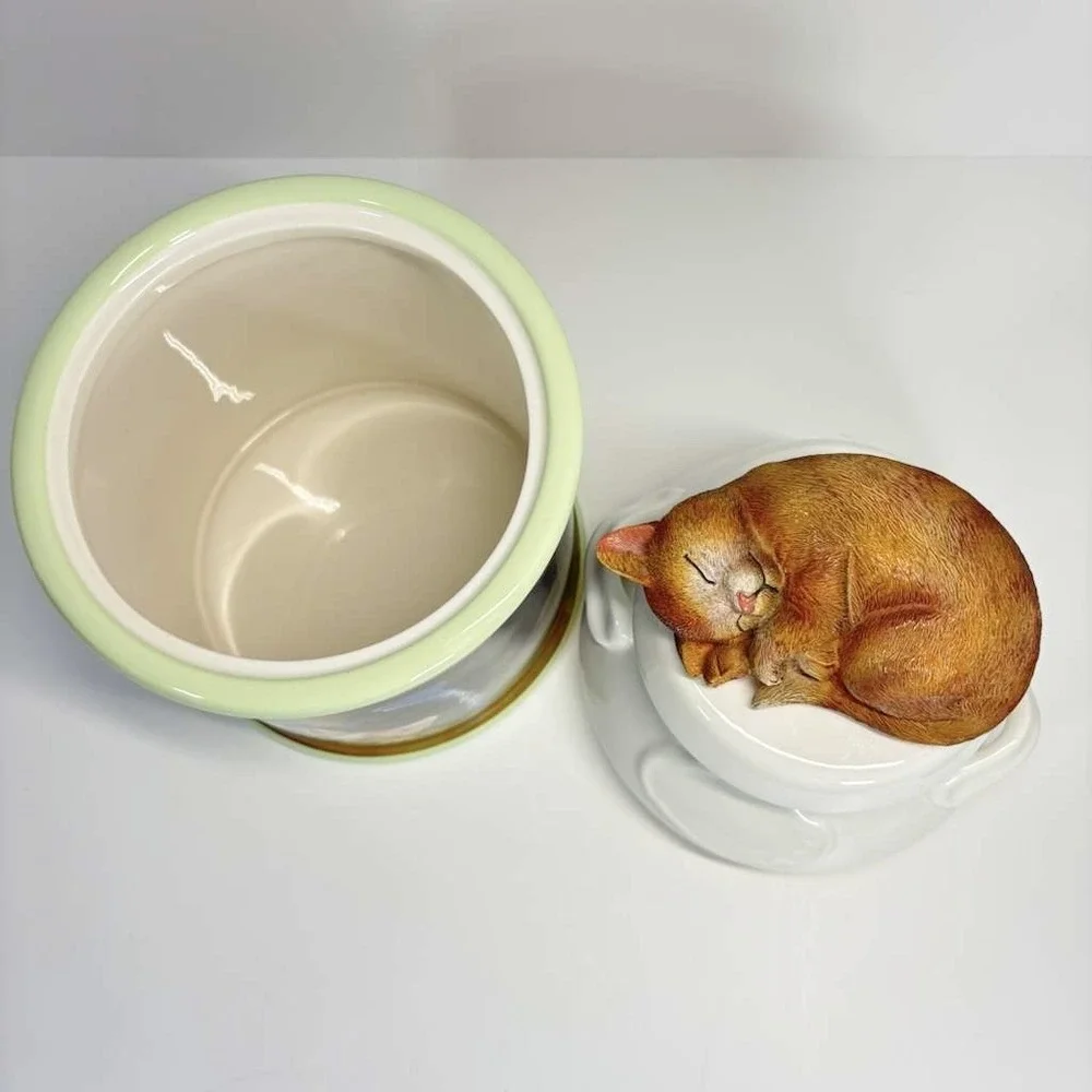 The Bradford Exchange Premier Edition 2017 Cozy Kitten Canister by Jurgen Scholz